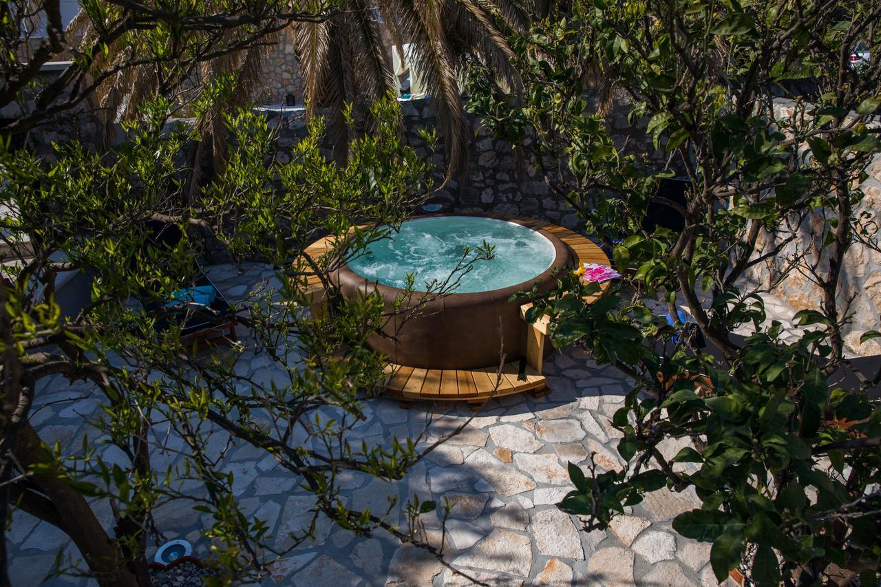 Villa Diamond Mlini Exterior photo
